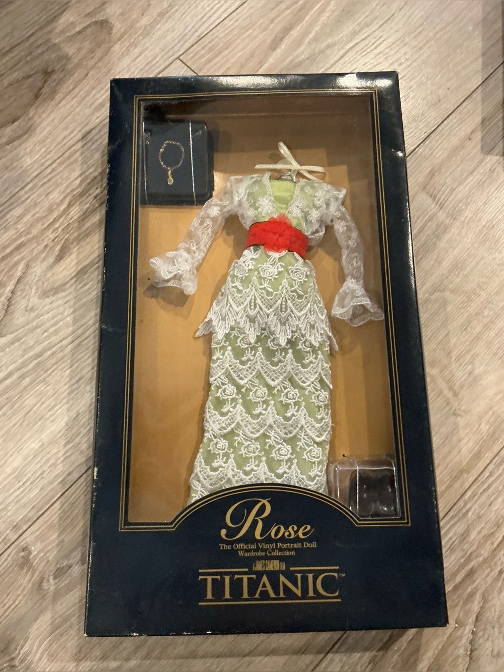 Franklin Mint Titanic Rose Doll Tea Dress Ensemble Outfit